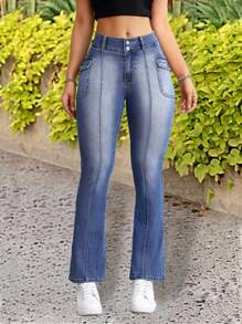 Jeans en denim pour femmes de couleur unie avec boutons et poches