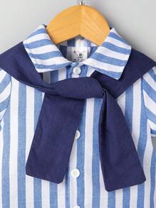 SHEIN 寶寶男孩藍白相間襯衫、短褲和披肩套裝，2024年夏季新款舒適、優雅和時尚休閒裝 - 藍白色 - 查看 6