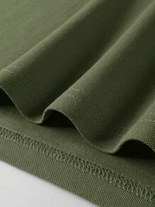 Manfinity Homme Conjunto de polo de manga corta y pantalones cortos para hombre, estilo sencillo y formal para uso diario - Verde militar - Ver 5
