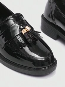 CUCCOO BIZCHIC 女士时尚黑色漆皮流苏平底乐福鞋