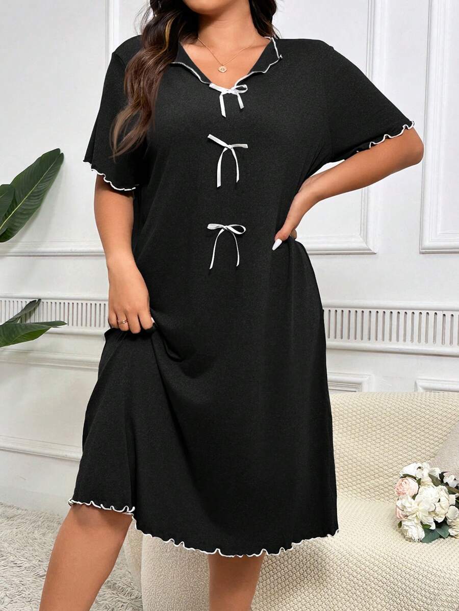 SHEIN Plus Size Simple & Casual Bowknot Decorated Mid-Length Pajama Night Dress - Black - View 1