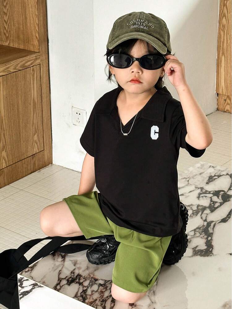夏に最適なボーイズポロシャツ&プリーツショーツセット、日韓スタイルCプリント