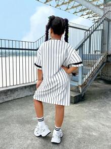 SHEIN Vestido de punto de estilo callejero fresco para niña preadolescente con mangas cortas y cuello redondo con rayas y ajuste flojo, primavera/verano