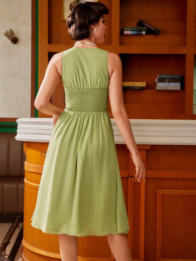 Vintage Elegant Women's Dress, Loose Fit, V Neck Mesh Chiffon, Ruched Ruffle Hem, Sleeveless, Faux Pearl Button, Holiday Green Umbrella-Shaped Hem, Spring/Summer Summer Dress Dress Summer Outfits Women Vintage Clothes Midi Women Dresses Formal Dresses Wedding Brides Maid Dresses Concert Women Outfit Dresses Graduation Country Concert Outfit