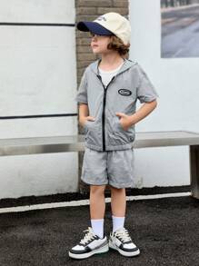 SHEIN 2pcs Young Boy Quick Dry Fabric Hooded Jacket & Shorts Set, Suitable For Summer Play - Multicolor - View 3