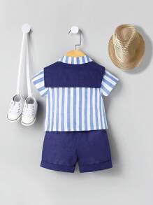 SHEIN 寶寶男孩藍白相間襯衫、短褲和披肩套裝，2024年夏季新款舒適、優雅和時尚休閒裝 - 藍白色 - 查看 2