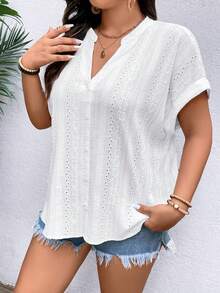 SHEIN LUNE 大尺碼女性時尚夏季純色V領寬鬆襯衫 - 白色 - 查看 6