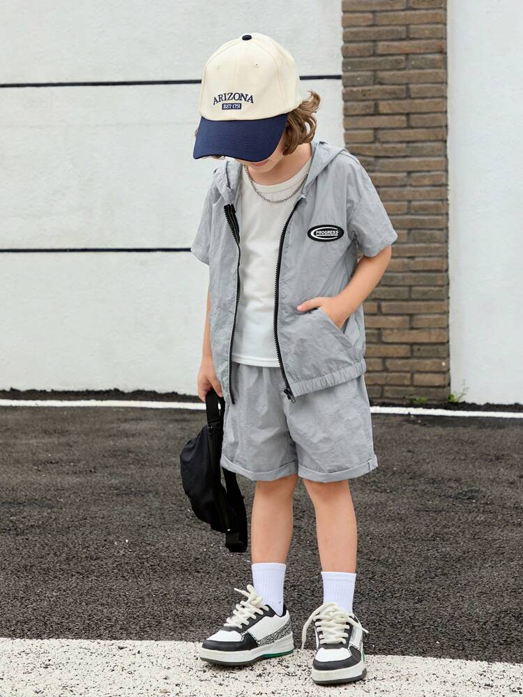 2pcs Young Boy Quick Dry Fabric Hooded Jacket & Shorts Set, Suitable For Summer Play