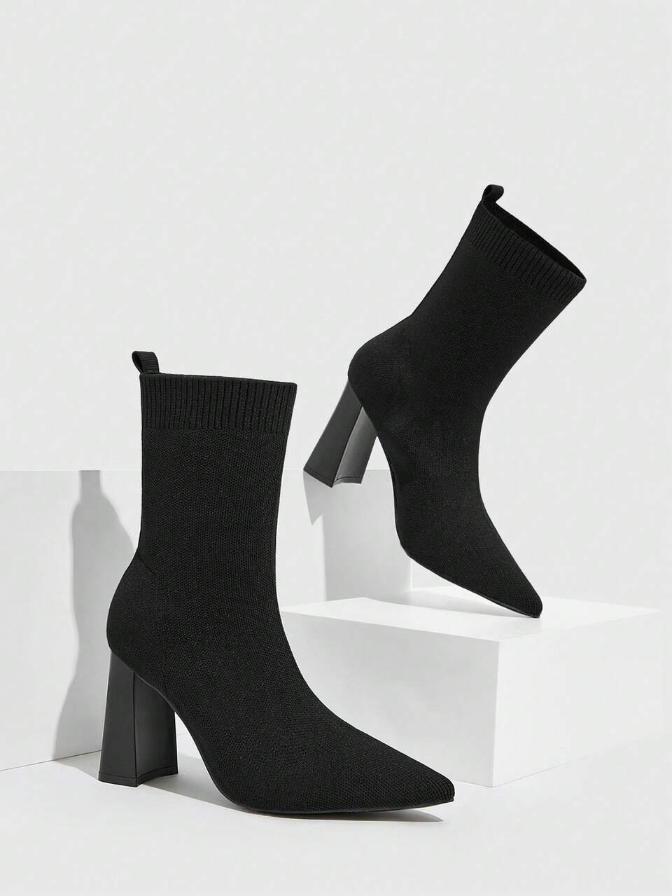 CUCCOO BASICS Women's Fashion Minimalist Pointed Toe Elastic Knitted Breathable Black Ankle Boots With Chunky Heel Vacation Spring Shoes