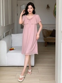 DAZY French Style Sheer Mesh Embroidered Scalloped Edge Deep V-Neck Backless Nightgown