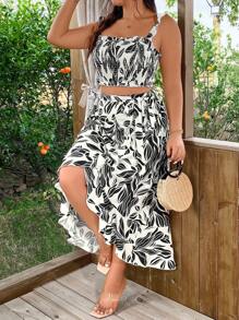 SHEIN Clasi Plus Size Phong cách nghỉ dưỡng In đầy đủ diềm xếp nếp Halter Top và váy buộc dây cho mùa hè - Đen và trắng - Xem 1