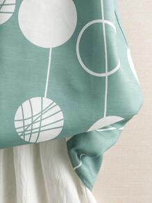 SHEIN LUNE Holiday & Leisure Circular Print Batwing Sleeve Shirt - Green - View 5