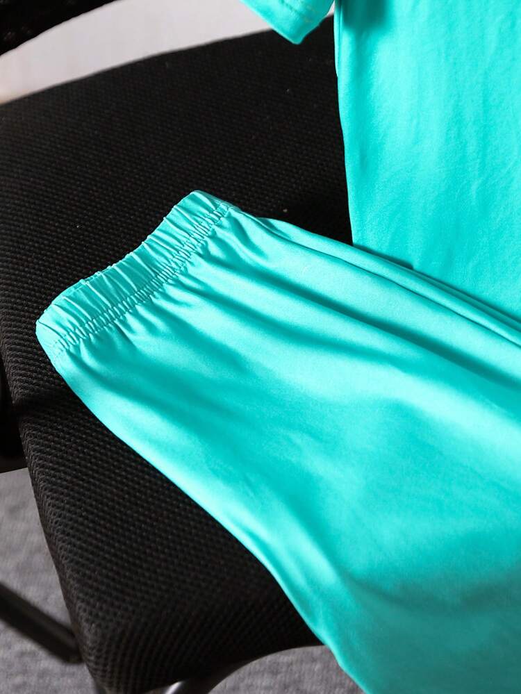 Tween Boy Simple & Naughty Bear Print Casual Flame Retardant Short-Sleeved Shorts Home Clothes