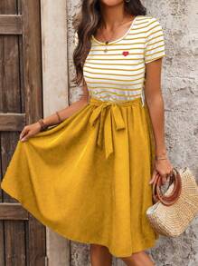 SHEIN Frenchy Casual Round Neck Heart Patch Striped Dress - Yellow - View 3