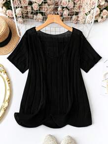 SHEIN LUNE Plus Size Solid Color Elegant V-Neck Short Sleeve Knitted Top For Summer - Black - View 1