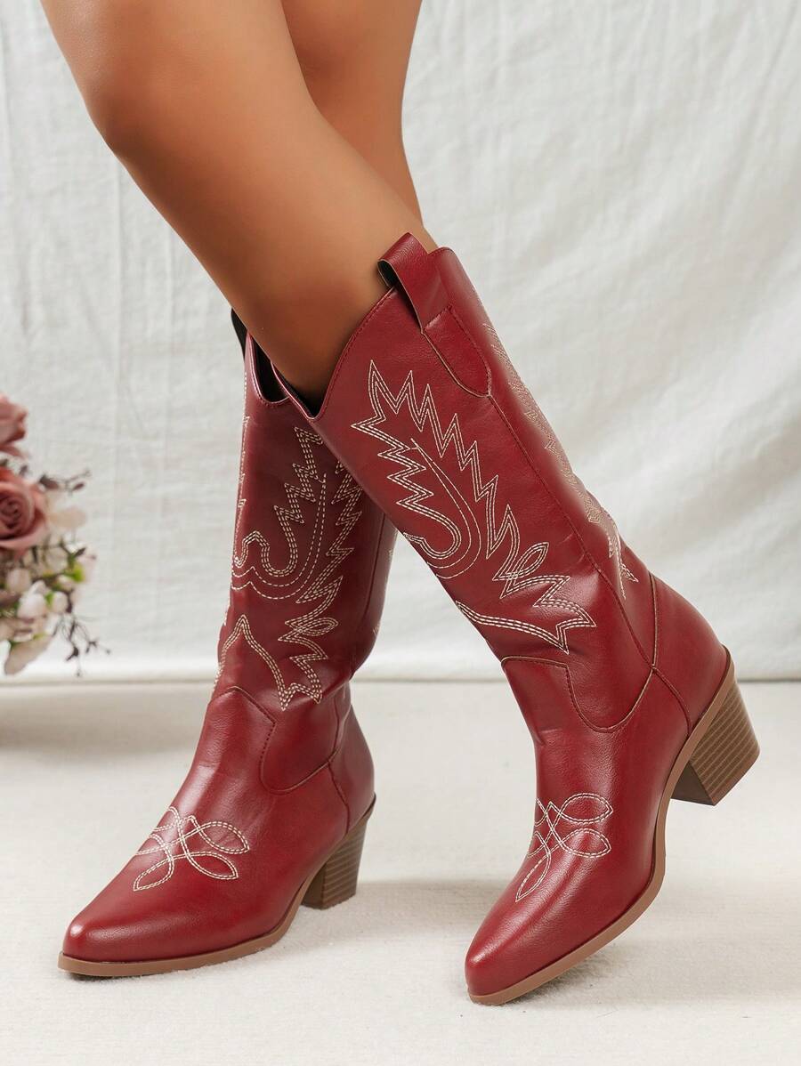 2025 秋冬女式西部刺绣复古粗跟靴，时尚搭配迷你裙中筒，V 型剪裁，时尚靴子，女式牛仔靴
