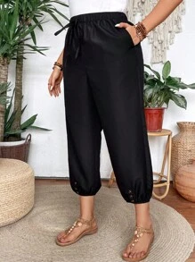Plus Size Women's Fashion Solid Color Casual Capri Pants - الأسود - مشاهدة 7