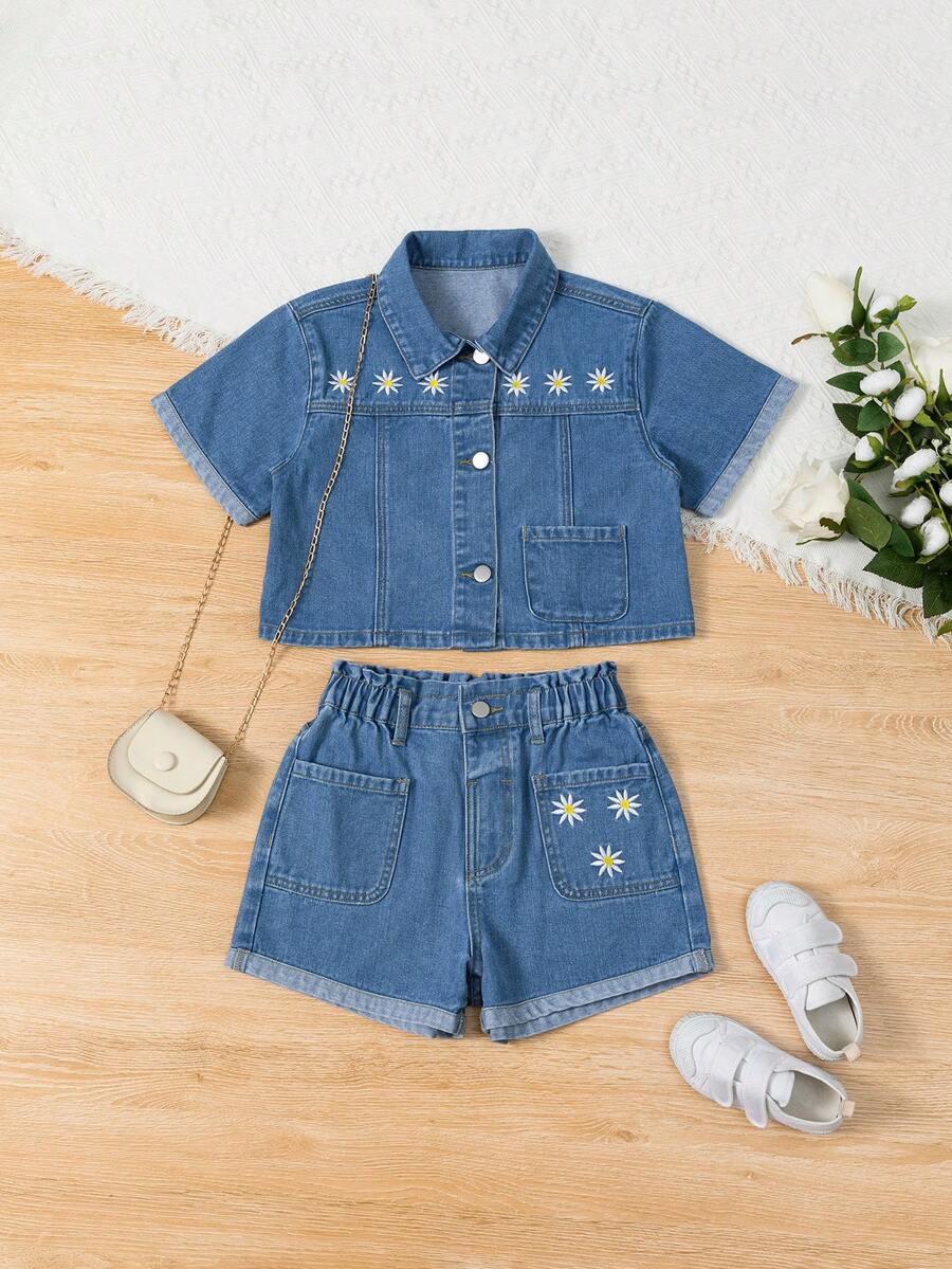 Conjunto para niña preadolescente de camisa de mezclilla azul con bordado de manga corta y pantalones cortos lavado mediano - Azul lavado medio - Ver 1