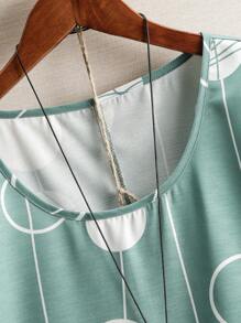 SHEIN LUNE Holiday & Leisure Circular Print Batwing Sleeve Shirt - Green - View 4