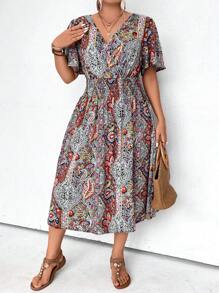 SHEIN LUNE Plus Size Retro Printed Tie-Back Summer Beach Dress