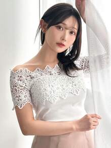 FRIFUL Áo thun nữ mùa hè phối ren, màu trơn, trễ vai, tay ngắn, dáng ôm, thanh lịch, thích hợp cho ngày Valentine. - trắng - Xem 7