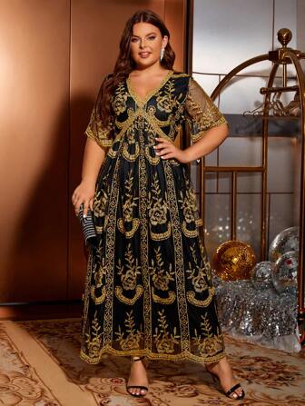 Plus Size Mesh Embroidered V-Neck Flounce Sleeve Long Evening Dress With Big Hem, Black Elegant Formal Prom Wedding Guest Gown, For Graduation, Dinner Party Dress