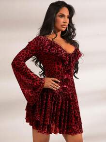 SHEIN SXY Women's Short Leopard Print Splice Dress With Ruffle Hem And Flare Sleeves, Spring/Summer