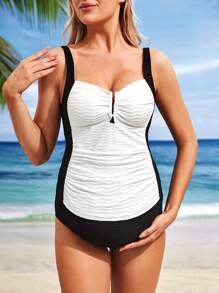 SHEIN Maternity Summer Beach Color Block Ruched Bust Textured Tankini Swimwear - Black and White - View 4