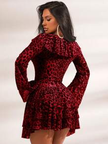 SHEIN SXY Women's Short Leopard Print Splice Dress With Ruffle Hem And Flare Sleeves, Spring/Summer