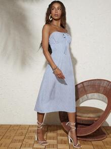 SHEIN VCAY Vestido midi sin tirantes con diseño floral para playa, romántico verano vacacional para mujer, tejido en base ligera de color azul claro - Celeste - Ver 5