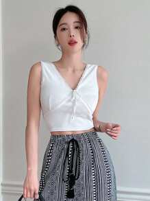 DAZY Women's V-Neck Solid Color Sleeveless Summer Elegant Tank Top - White - View 4