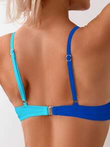 SHEIN Swim Conjunto de bikini sexy cruzado de bloque de color para vacaciones en la playa de mujer