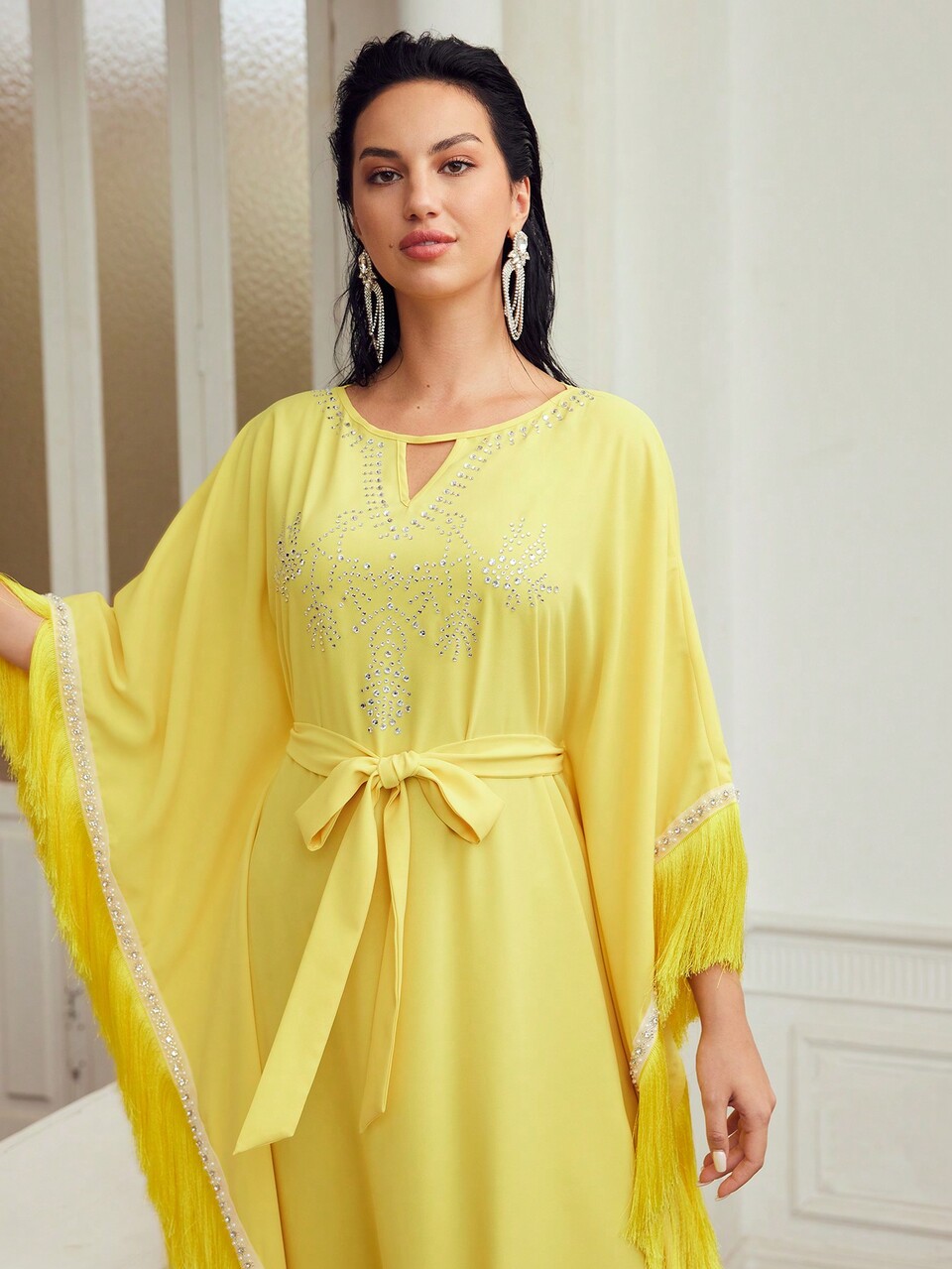 KEYHOLE NECK RHINESTONE DETAIL BATWING SLEEVE FRINGE TRIM BELTED ABAYA