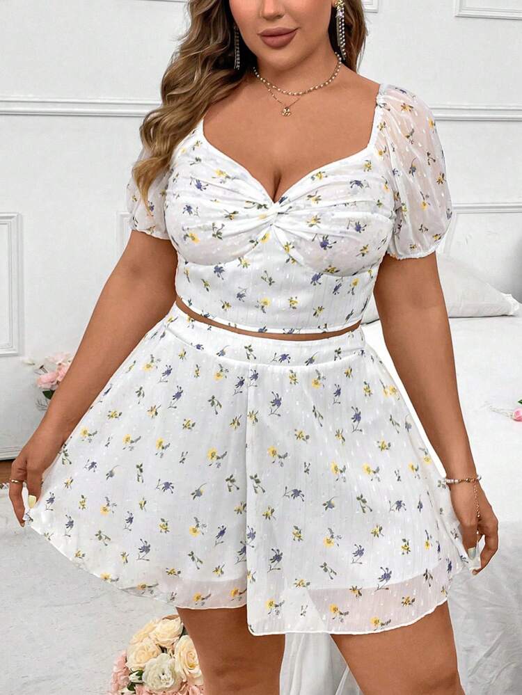 Plus Size Short Sleeve Top And Shorts Printed Casual Two-Piece Set