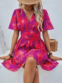 SHEIN LUNE Robe courte d'été pour femme avec col en v superposé à volants et manches courtes à imprimé tie-dye