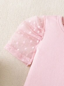 SHEIN Camiseta com efeito jeans para meninas, manga bufante rosa e saia azul com estampa de cavalo, conjunto de 2 peças