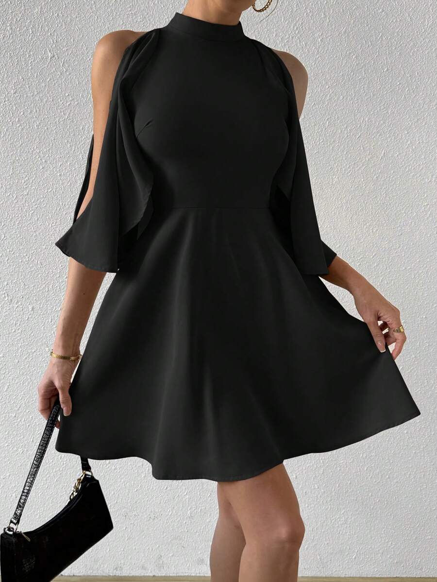 SHEIN Privé Women's Cold Shoulder Batwing Sleeve Loose A-Line Dress With Neck Strap, Suitable For Wedding And Holiday - Black - View 1