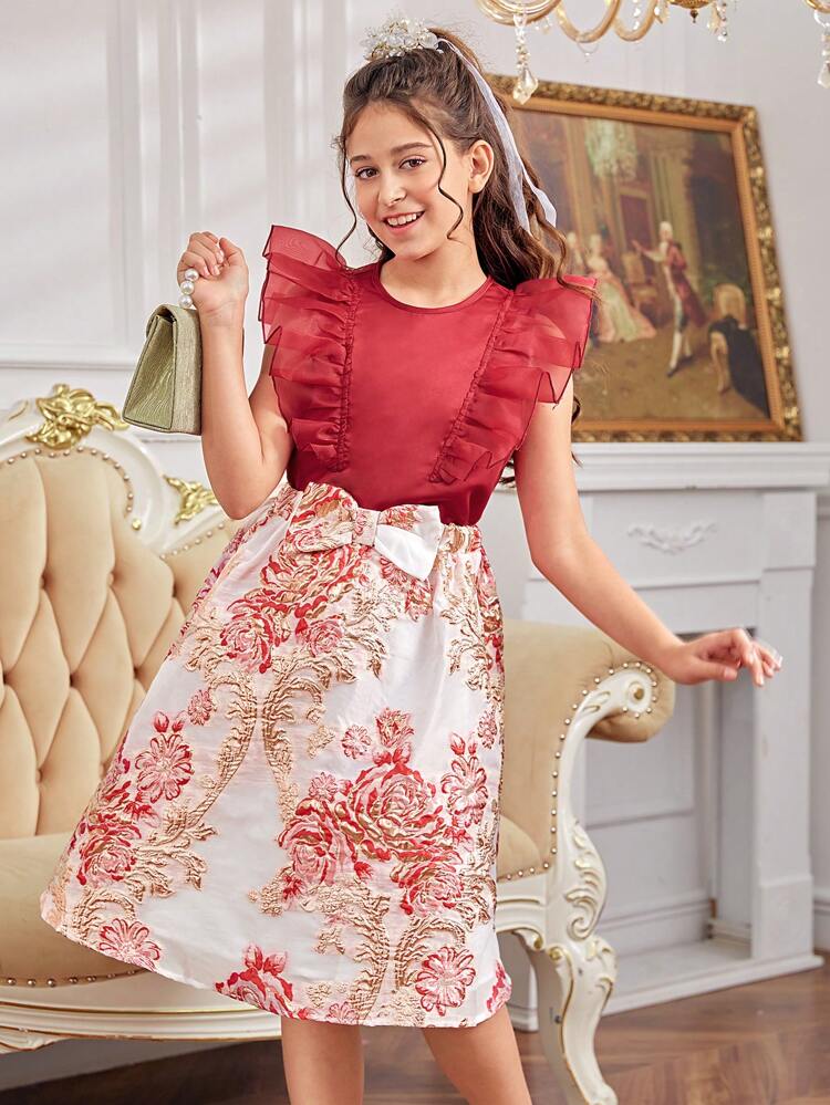 Tween Girls' Loose Cute Round Neck Flutter Sleeve Shirt With Floral Jacquard Skirt Set