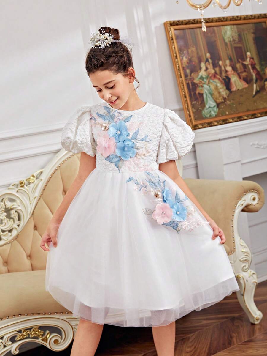 SHEIN Vestido de cuello redondo de manga abullonada decorado con flores 3D de estilo vintage para niña preadolescente hermosa