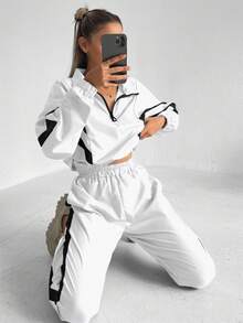 RueChic Striped Print Half Zip Crop Jacket With Pants - trắng - Xem 5