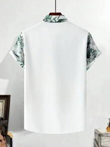 Manfinity RSRT 男性熱帶植物印花短袖休閒襯衫，夏季假期款式，前扣式領口圖案襯衫 - 白色 - 查看 2