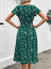 SHEIN Frenchy 女士粉色豹紋和花卉印花荷葉短袖方領長裙，適用於夏日假期和母親節禮服、畢業禮服、教師禮服