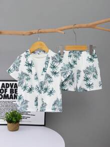SHEIN 2pcs/Set Young Boys' Casual & Comfy & Fashionable & Versatile & Soft & Breathable Coconut Tree Printed Short Sleeve Shirt And Shorts Set, Great For Vacation In Spring/Summer - White - View 1