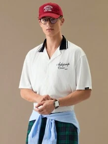 Manfinity NXTstreet Camisa de manga corta y holgada para hombre con estampado en inglés con marca de agua, adecuada para el verano, vuelta al colegio - Blanco - Ver 5