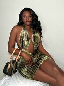 SHEIN SXY Robe sexy décolletée dans le dos et échancrée à la taille en tissu texturé pour femmes, pour la plage - Multicolore - Voir 7