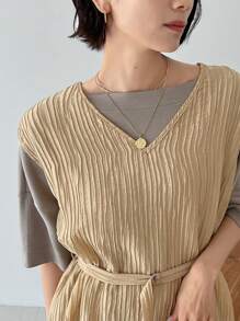 FRIFUL Women's Solid Color Textured V-Neck Waist Belt Tank Top - Khaki - View 8