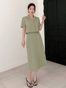 DAZY Ladies' Solid Color Short Sleeve Blazer And Knee-Length Skirt Suit - Green - View 3