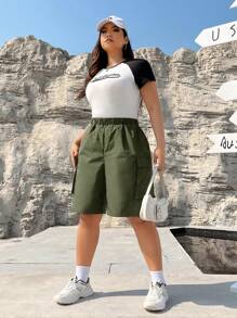 SHEIN EZwear Cộng với quần short có túi nắp bên hông, quần short chở hàng mùa hè - xanh quân đội - Xem 4