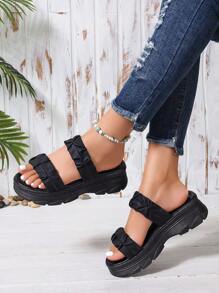 Women's Fashionable And Comfortable Thick-Soled Chill Slippers With Elegant Design