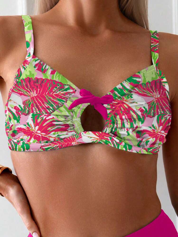 Women's Summer Beach Tropical Plant Print Bikini Set With Hollow Out Sexy Bowknot Decoration